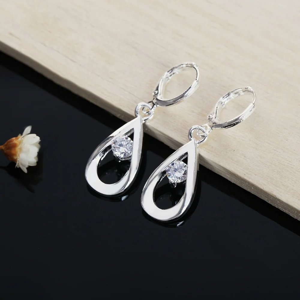 Gorgeous Sterling Silver Crystal Teardrop Earrings " Hypoallergenic " - Picture 6 of 8